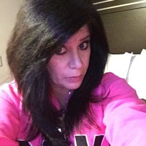 Meet your Posher, Nannette